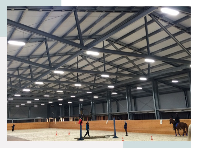 Строительство конных манежей от 621 руб в Элиста