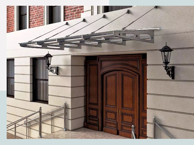 Металлические козырьки от 621 руб. в Элисте