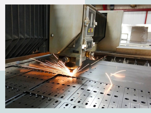 Лазерная резка металла в Элисте от 621 руб.